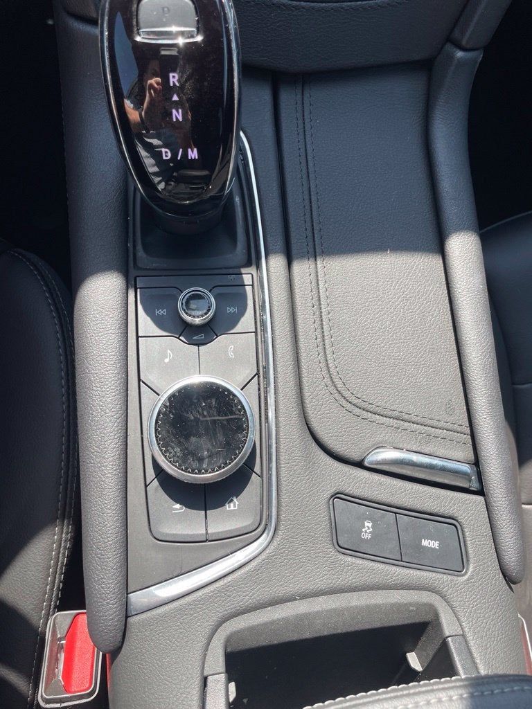 2025 Cadillac XT5 Luxury