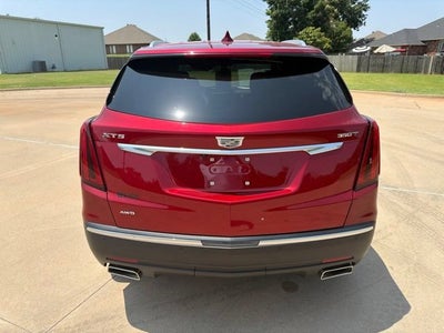 2025 Cadillac XT5 Luxury