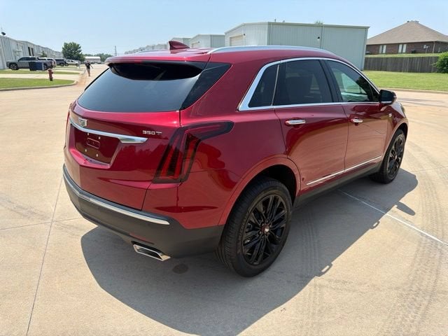 2025 Cadillac XT5 Luxury