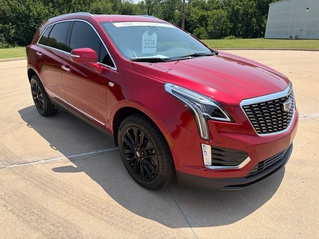 2025 Cadillac XT5 Luxury