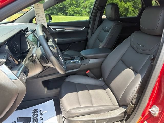 2025 Cadillac XT5 Luxury