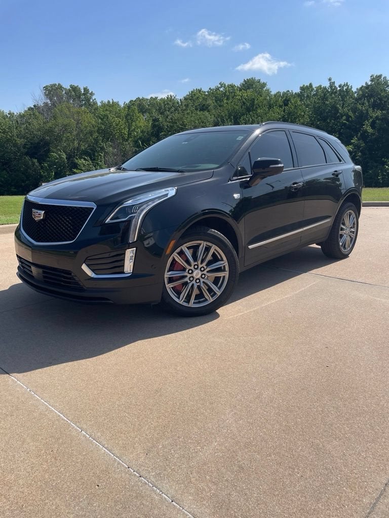 2025 Cadillac XT5 Sport