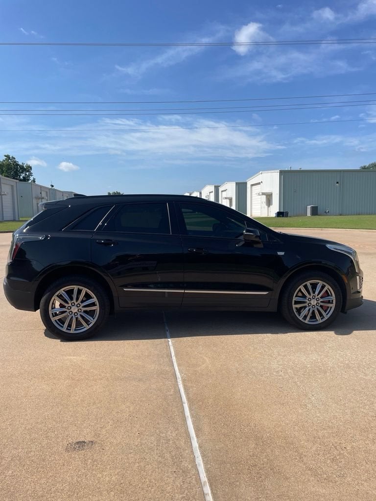 2025 Cadillac XT5 Sport