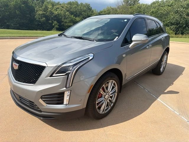 2025 Cadillac XT5 Sport