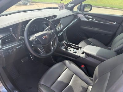 2025 Cadillac XT5 Sport