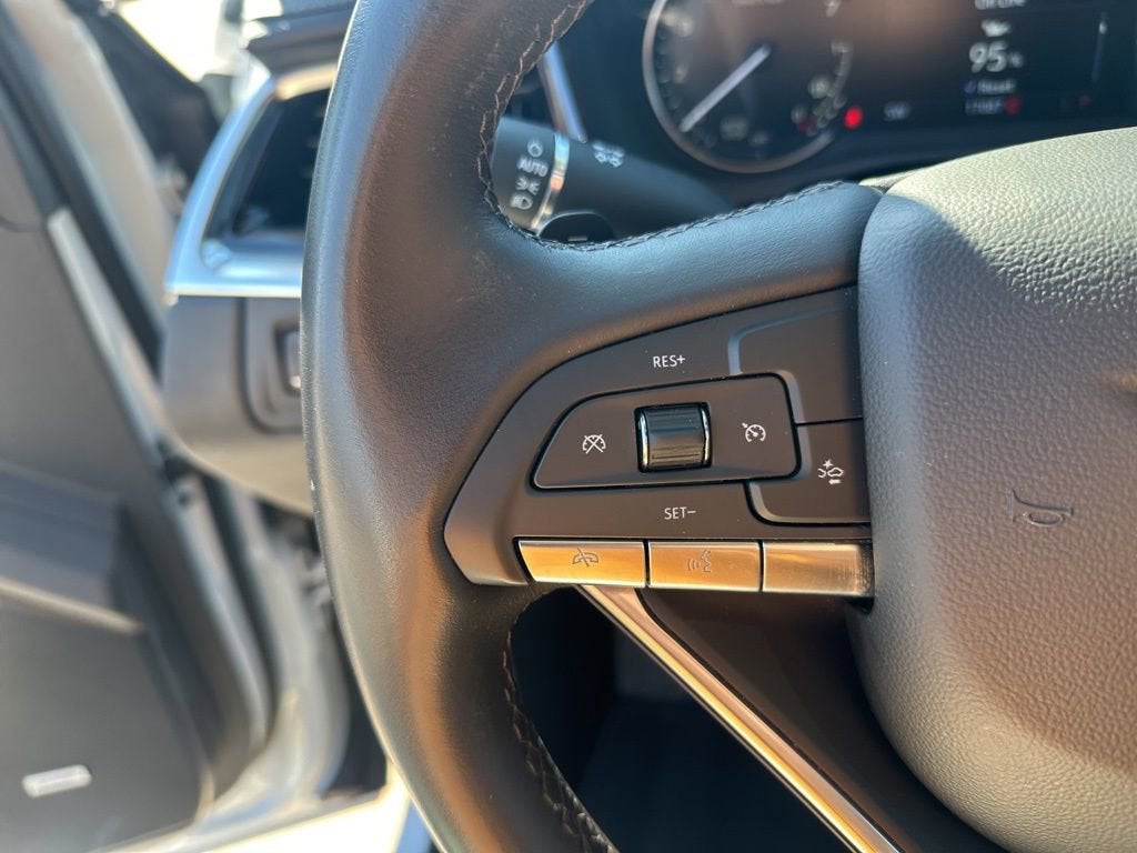 2024 Cadillac XT6 Luxury