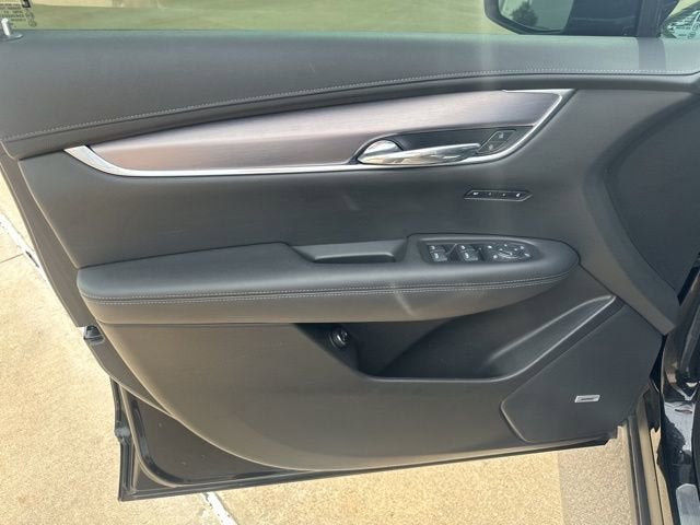 2023 Cadillac XT6 Luxury