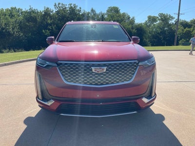 2025 Cadillac XT6 Luxury