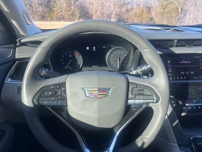 2025 Cadillac XT6 Premium Luxury