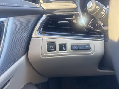 2025 Cadillac XT6 Premium Luxury