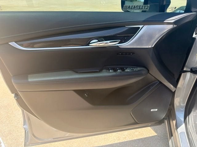 2024 Cadillac XT6 Sport