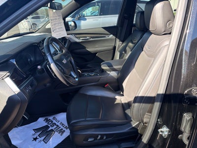 2025 Cadillac XT6 Sport