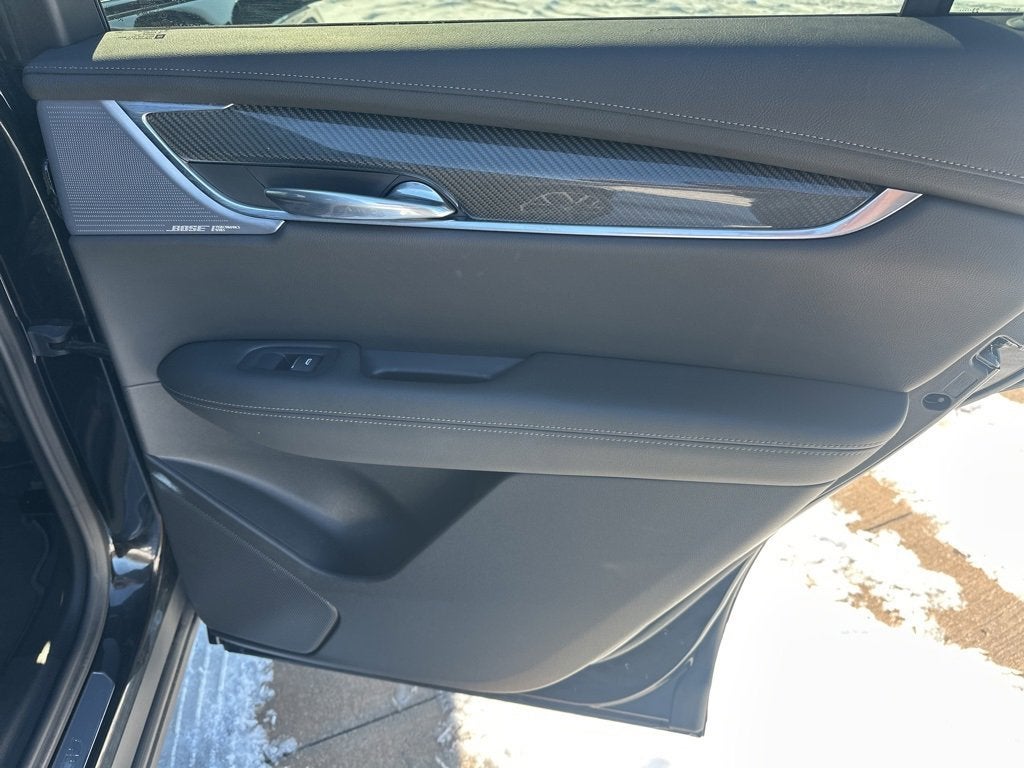 2024 Cadillac XT6 Sport