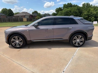 2024 Cadillac LYRIQ Tech
