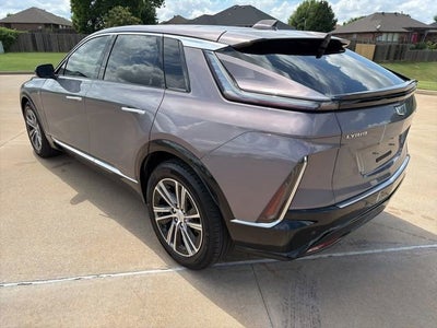 2024 Cadillac LYRIQ Tech