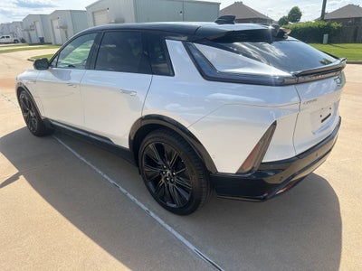 2025 Cadillac LYRIQ Sport 3