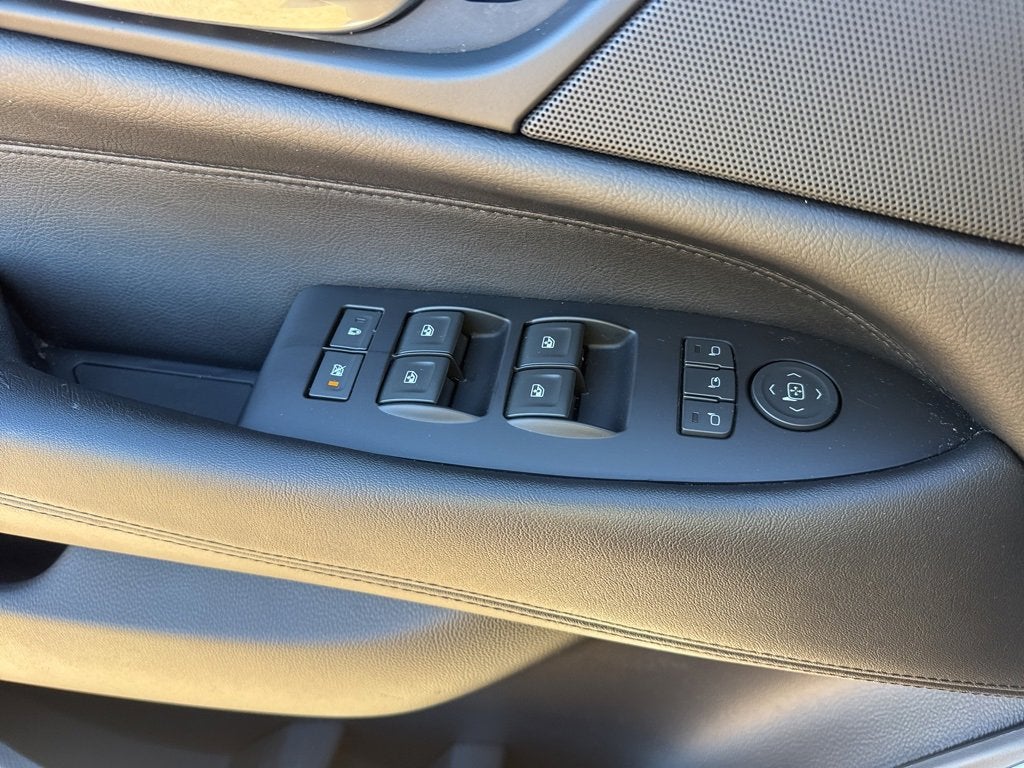 2018 Cadillac Escalade Luxury