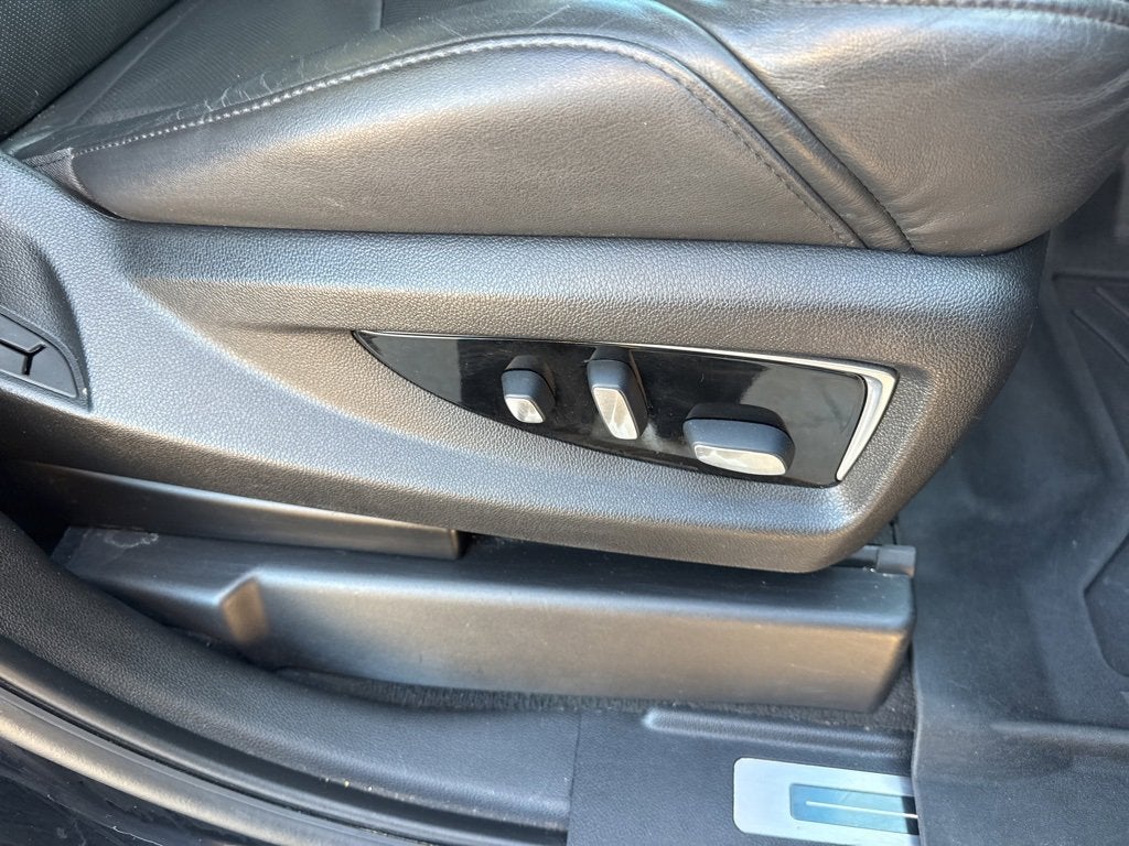 2018 Cadillac Escalade Luxury