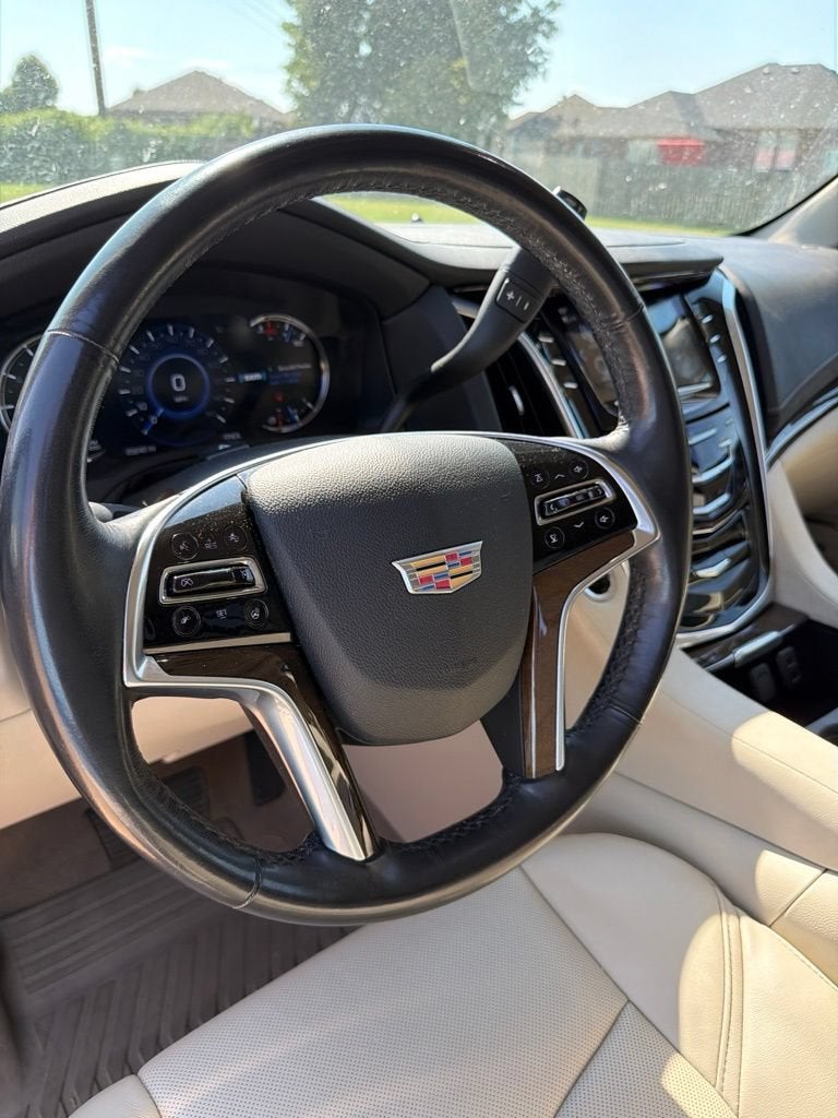 2020 Cadillac Escalade Luxury