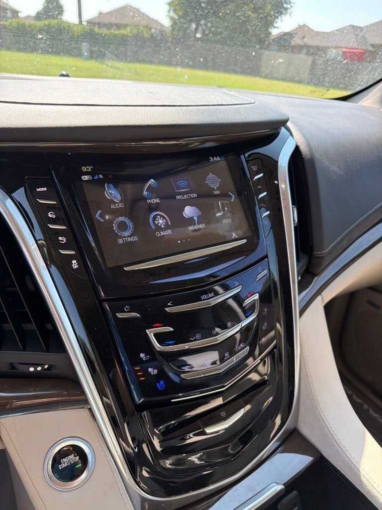 2020 Cadillac Escalade Luxury