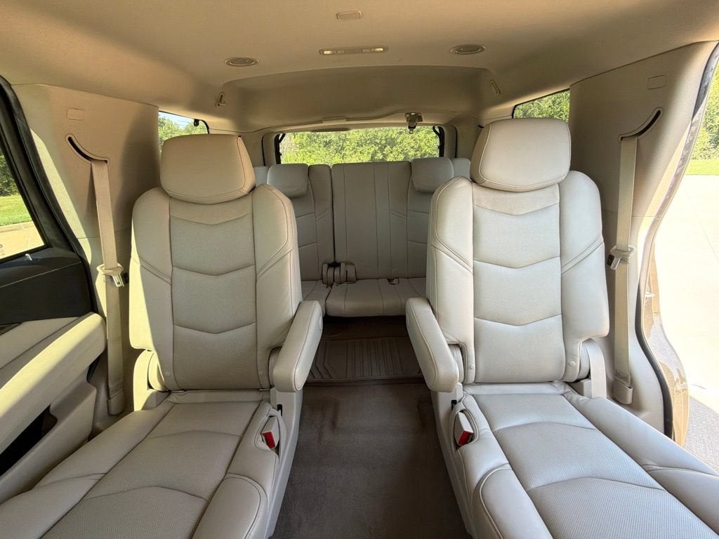 2020 Cadillac Escalade Luxury