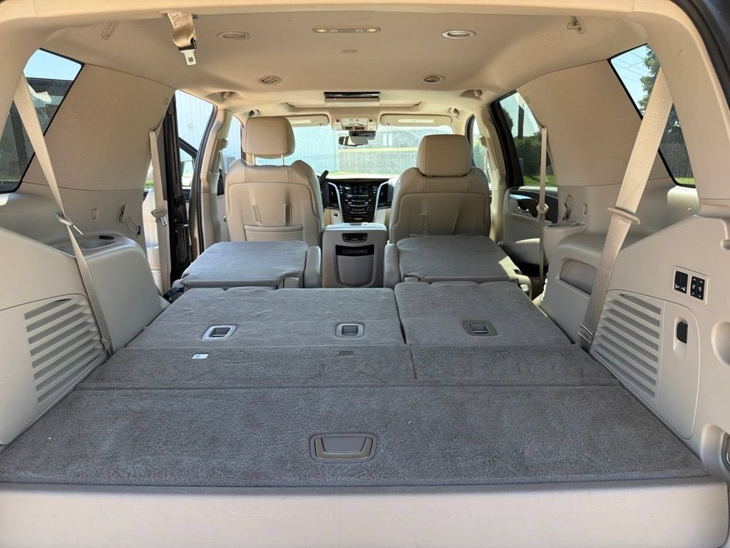 2020 Cadillac Escalade Luxury