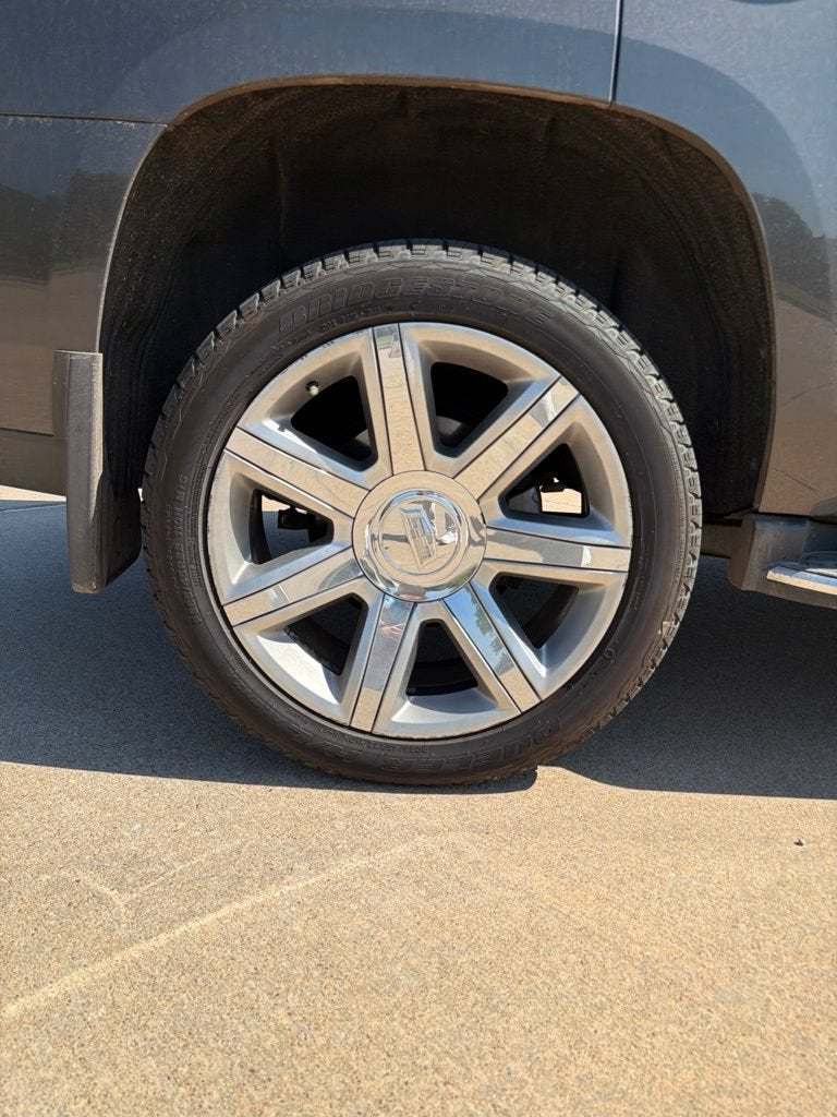 2020 Cadillac Escalade Luxury