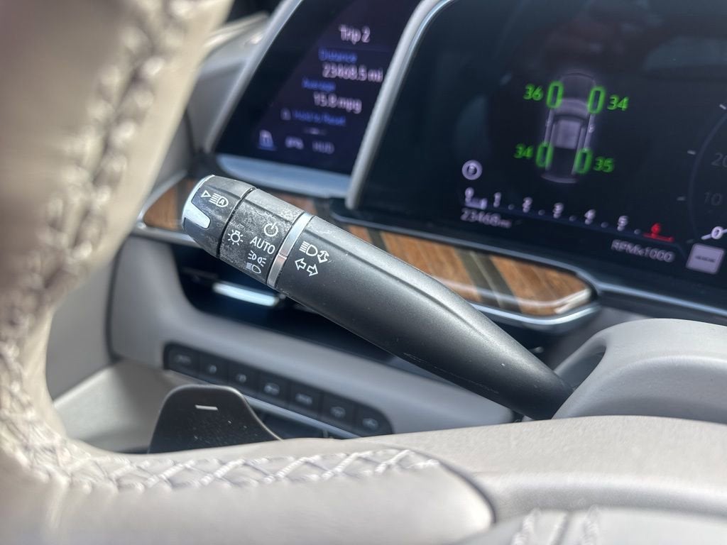 2023 Cadillac Escalade Premium Luxury Platinum