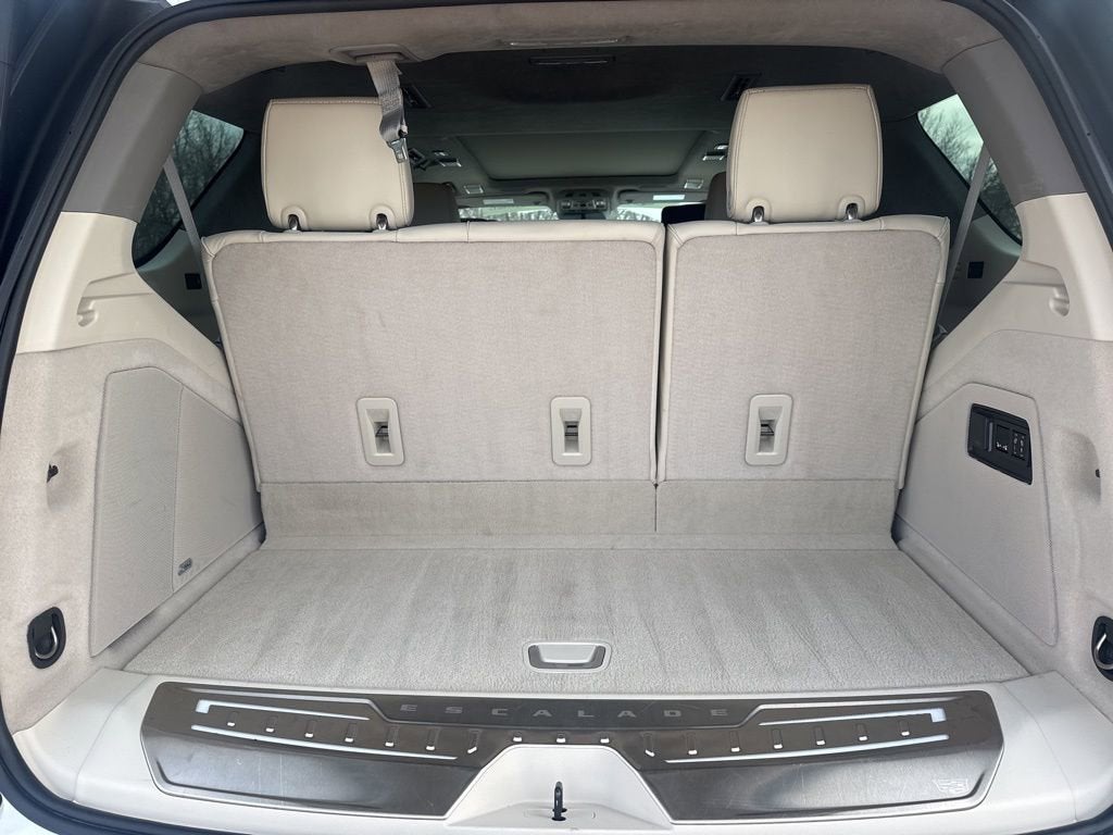 2023 Cadillac Escalade Premium Luxury Platinum