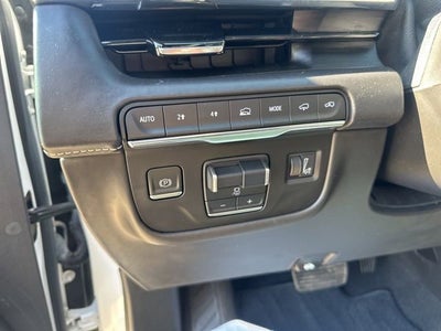 2022 Cadillac Escalade Premium Luxury Platinum