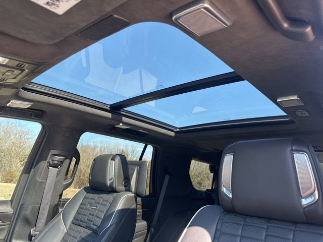 2022 Cadillac Escalade Premium Luxury Platinum