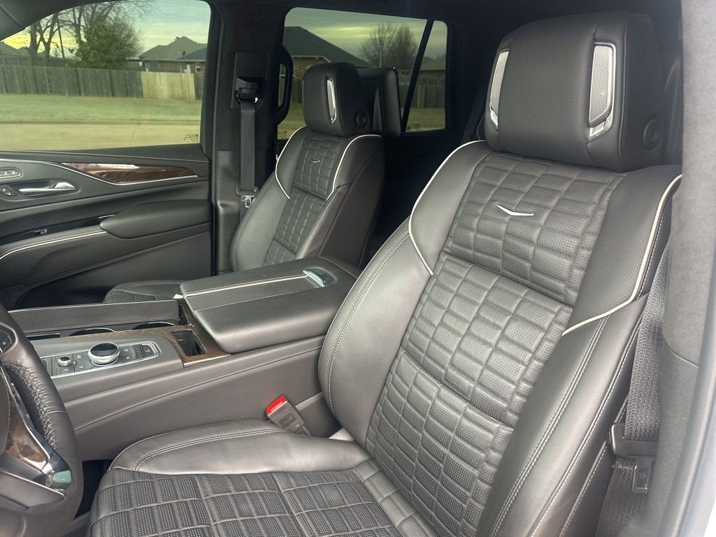 2024 Cadillac Escalade Premium Luxury Platinum
