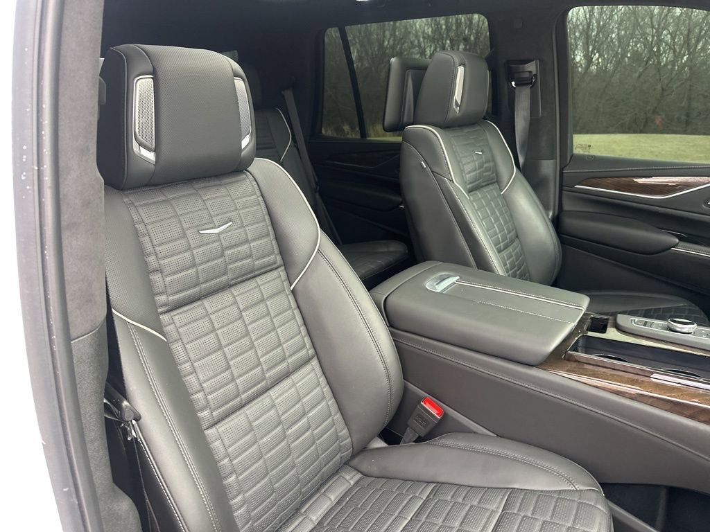 2024 Cadillac Escalade Premium Luxury Platinum