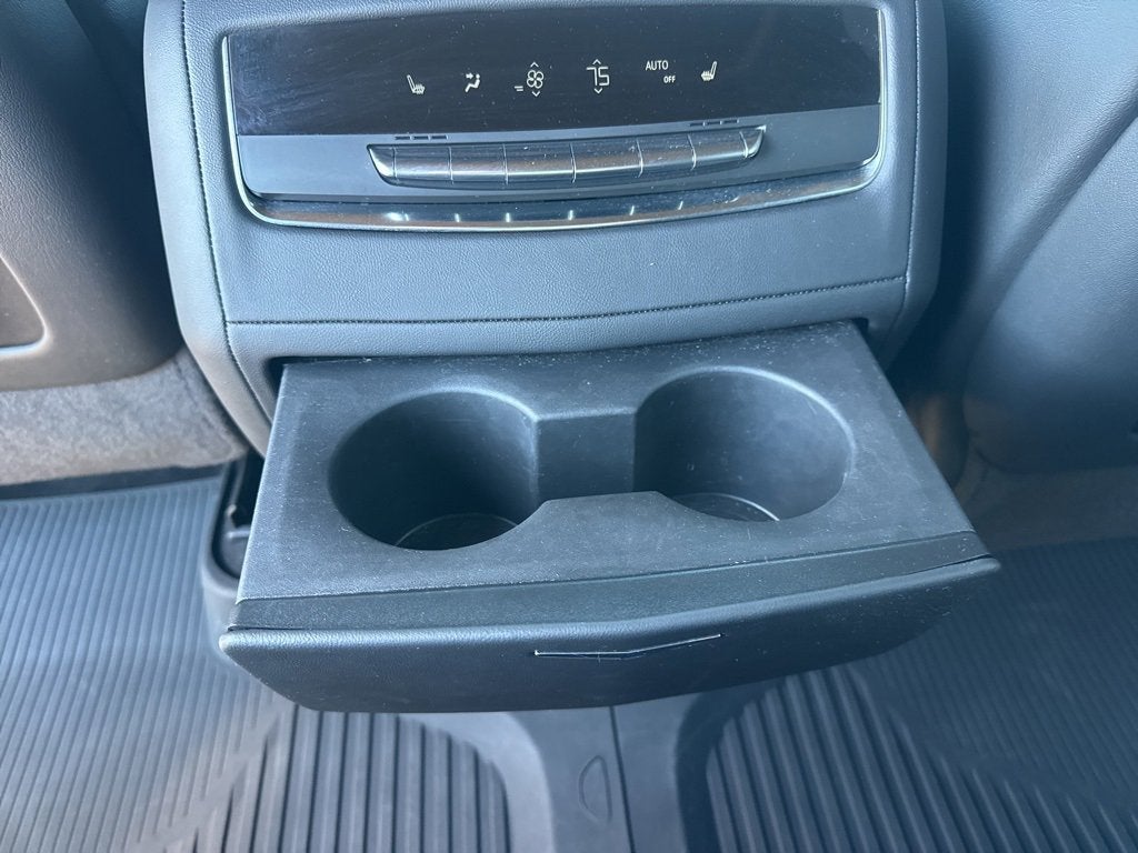 2024 Cadillac Escalade Sport