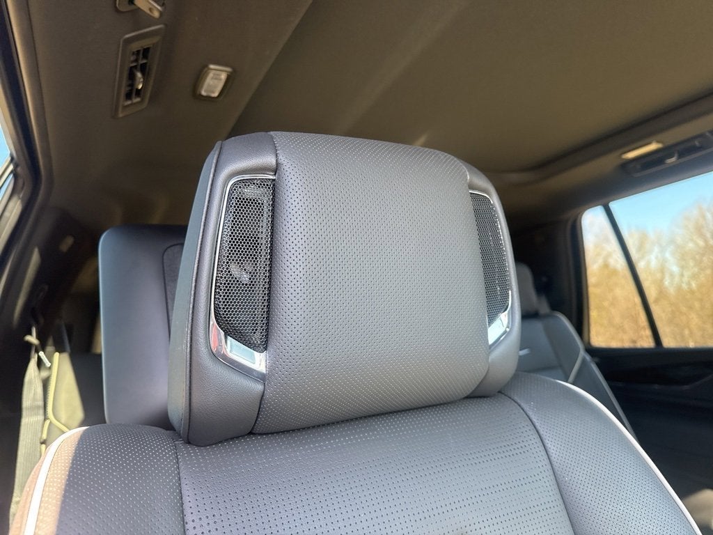 2024 Cadillac Escalade Sport