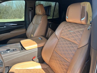 2021 Cadillac Escalade Sport