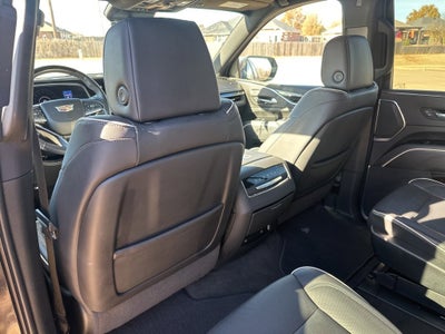 2022 Cadillac Escalade Sport