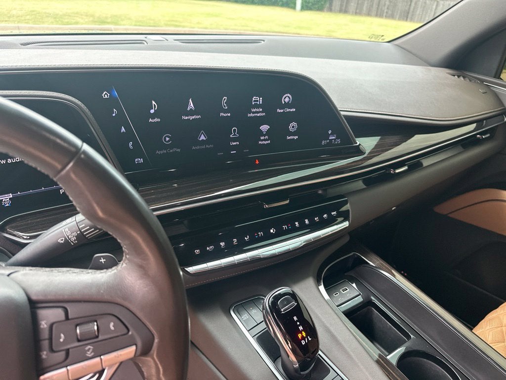 2022 Cadillac Escalade Sport