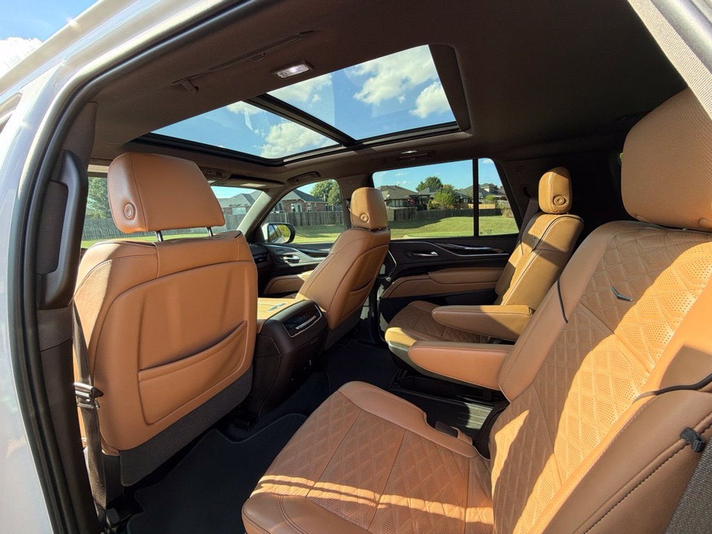 2022 Cadillac Escalade Sport