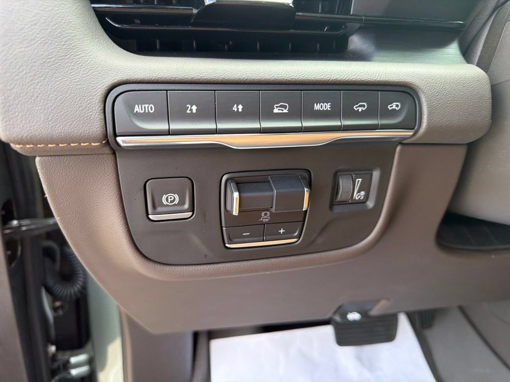 2024 Cadillac Escalade Sport