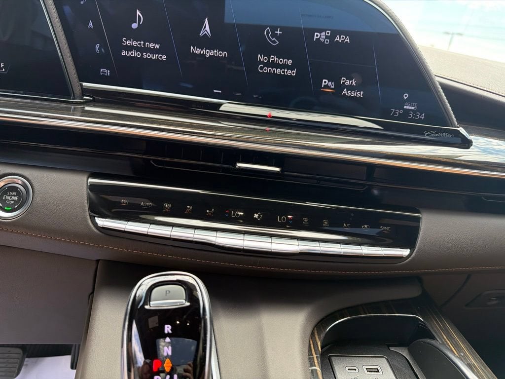 2024 Cadillac Escalade Sport
