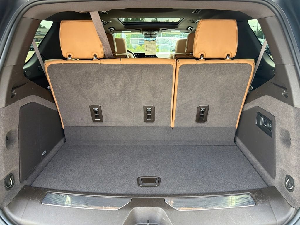 2024 Cadillac Escalade Sport