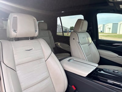 2021 Cadillac Escalade Sport