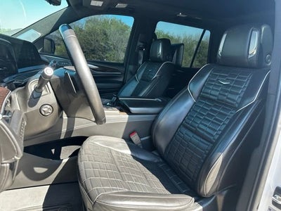 2022 Cadillac Escalade Sport Platinum