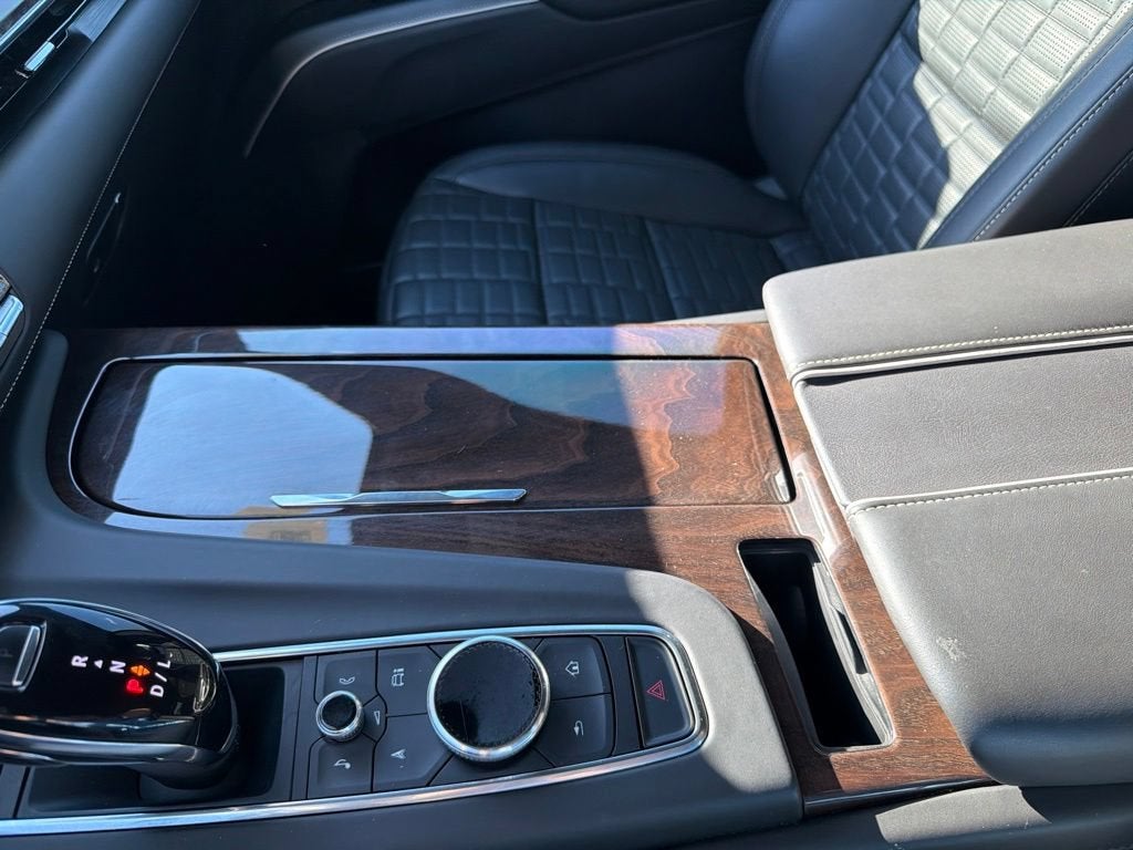 2022 Cadillac Escalade Sport Platinum