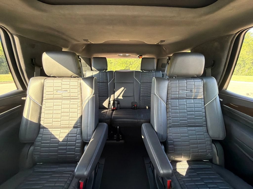 2022 Cadillac Escalade Sport Platinum