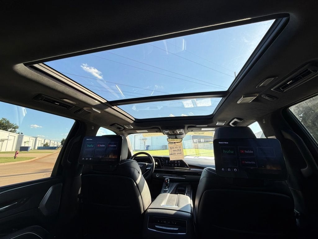 2022 Cadillac Escalade Sport Platinum