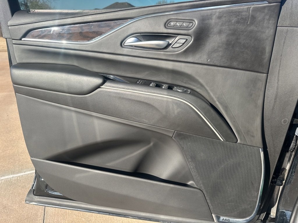 2023 Cadillac Escalade Sport Platinum