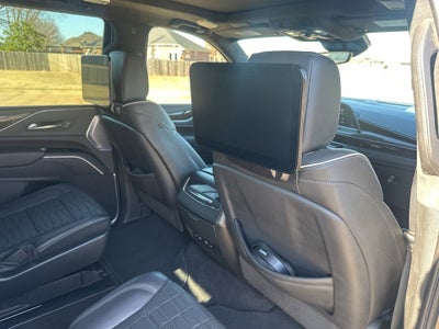 2023 Cadillac Escalade Sport Platinum