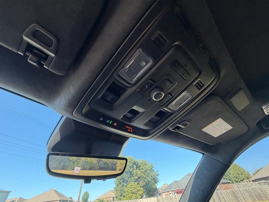 2023 Cadillac Escalade 4WD Sport Platinum